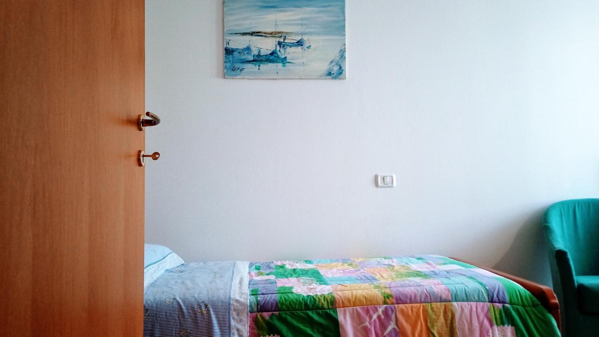 Appartamento Che Vista! Affittacamere Mombaroccio Exterior foto