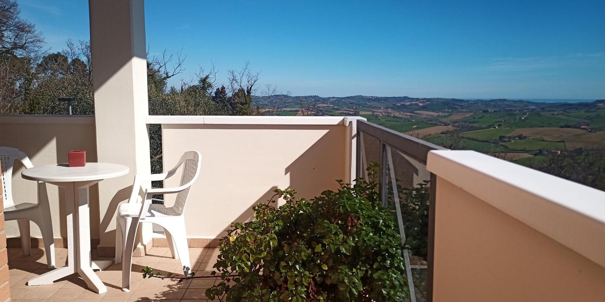 Appartamento Che Vista! Affittacamere Mombaroccio Exterior foto